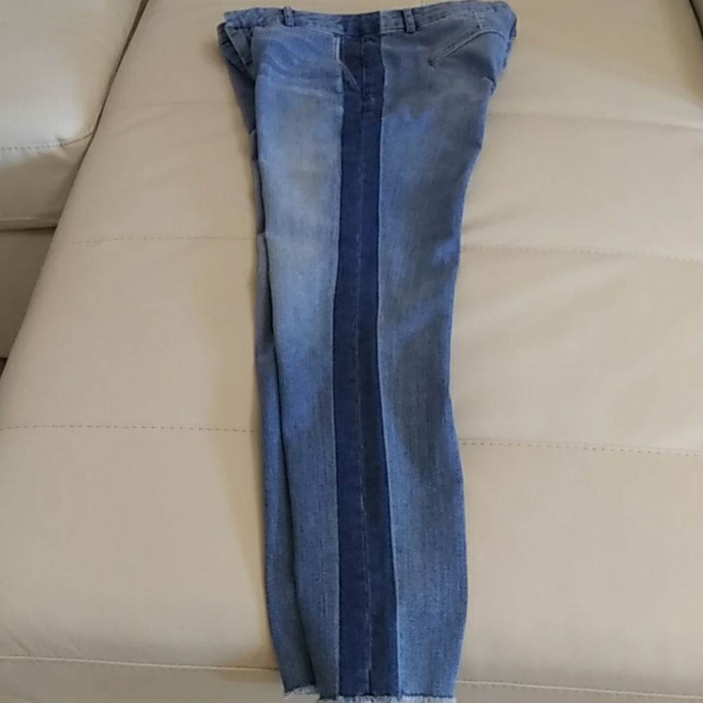 Vince Jeans. - Picture 8 of 8